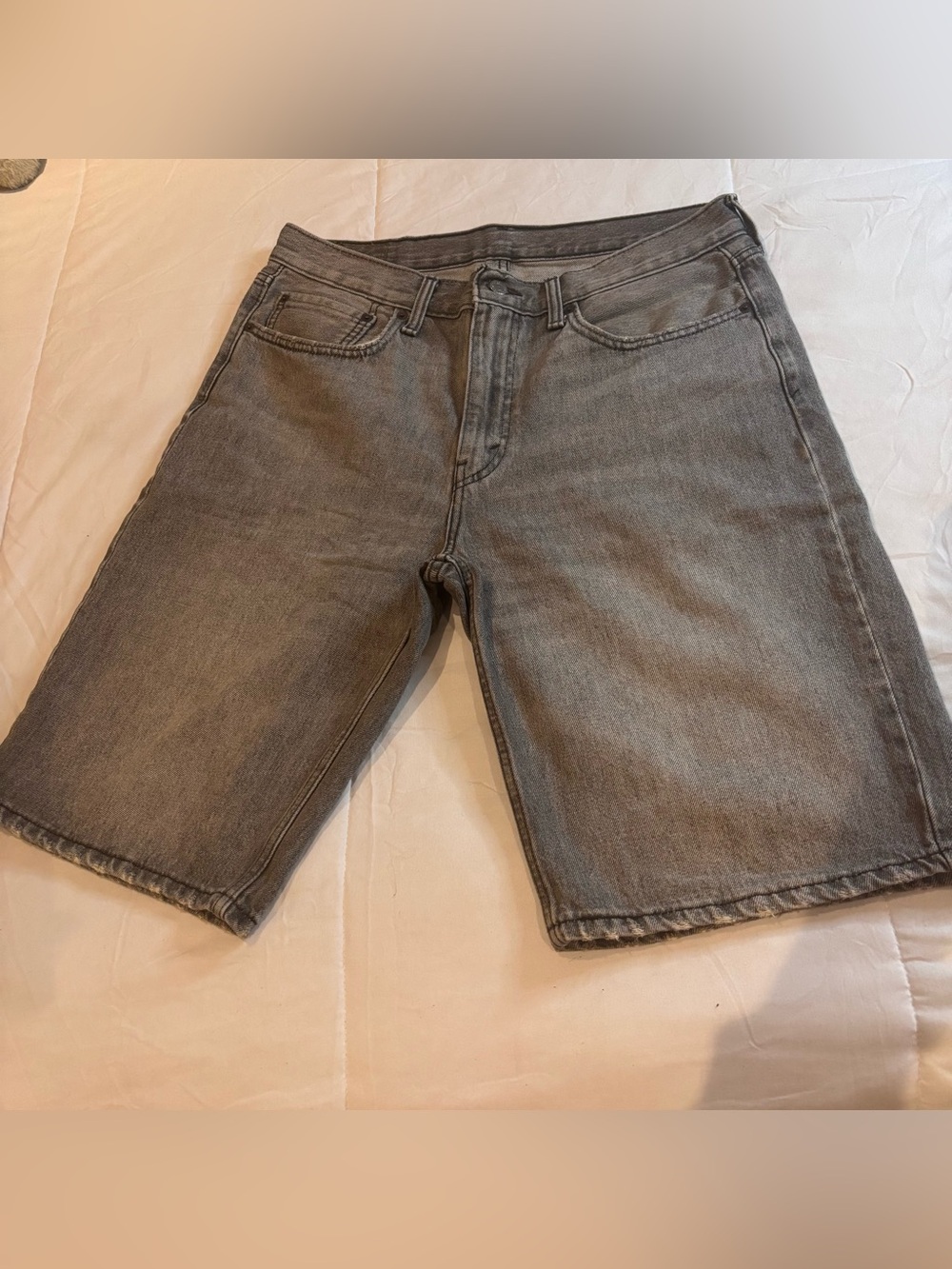 469 Loose mens shorts W34 L